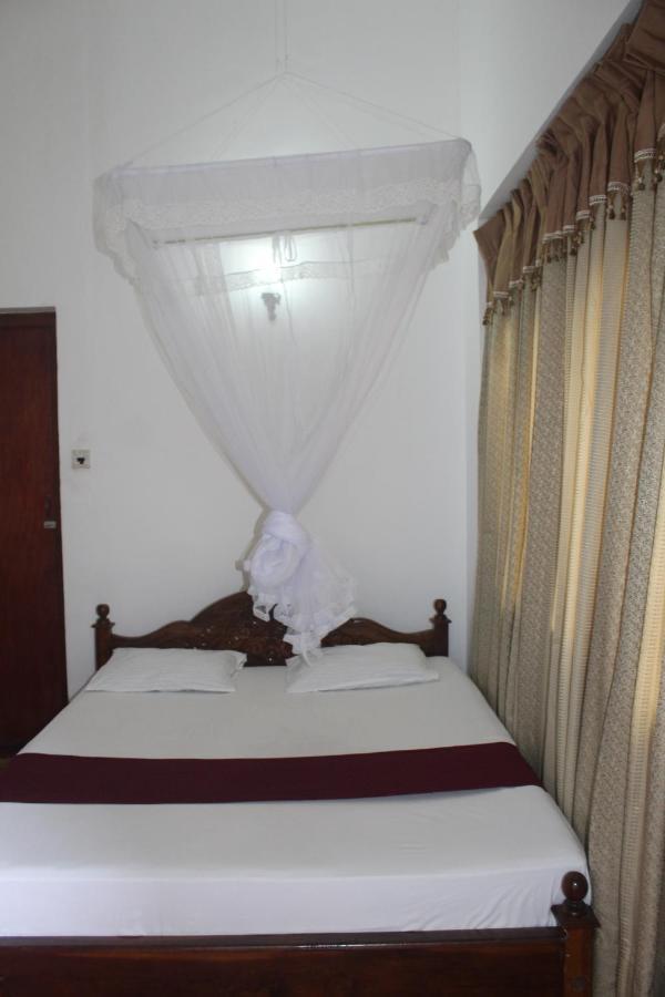 Lazy Bear Best Hostel In Kandy Eksteriør bilde